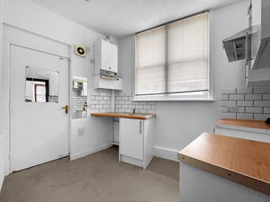 Photo 6- click for photo gallery